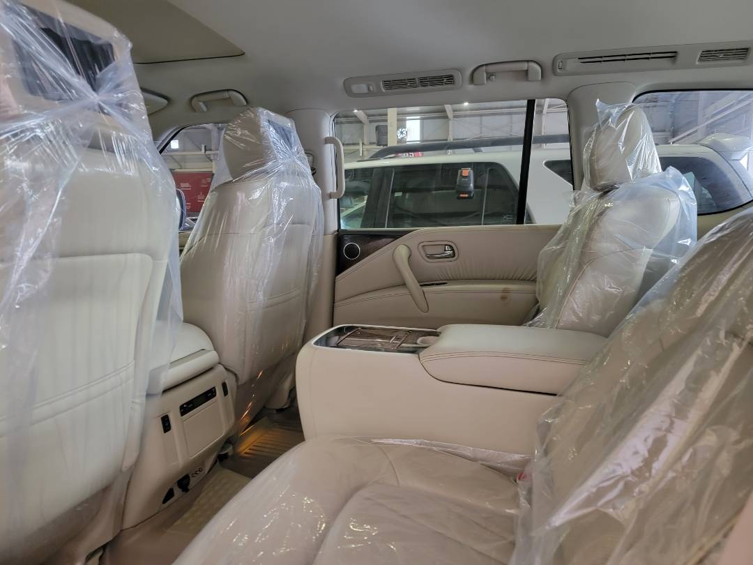 2014 INFINITI QX80 — 171886 Miles — Lot E9066003 — Main - Marhaba Auctions Used Cars - Image 7