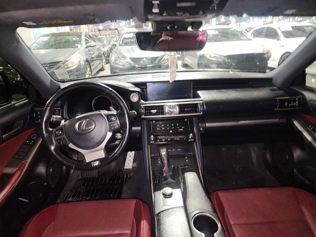 2017 LEXUS IS 300 — 206365 KM — Lot 023095 — Souq - Marhaba Auctions Used Cars - Image 14