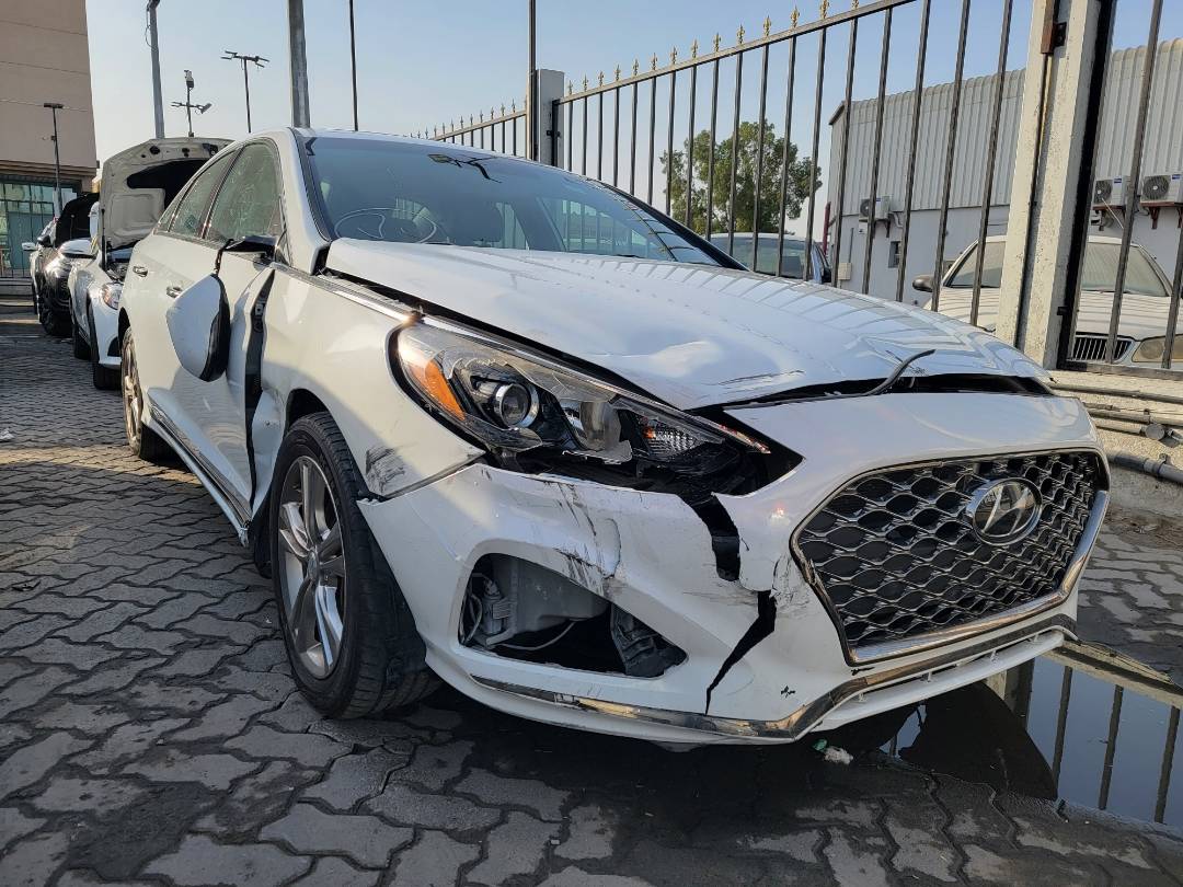 2019 HYUNDAI SONATA — 135728 Miles — Lot KH746978 — Main - Marhaba Auctions Used Cars - Image 4
