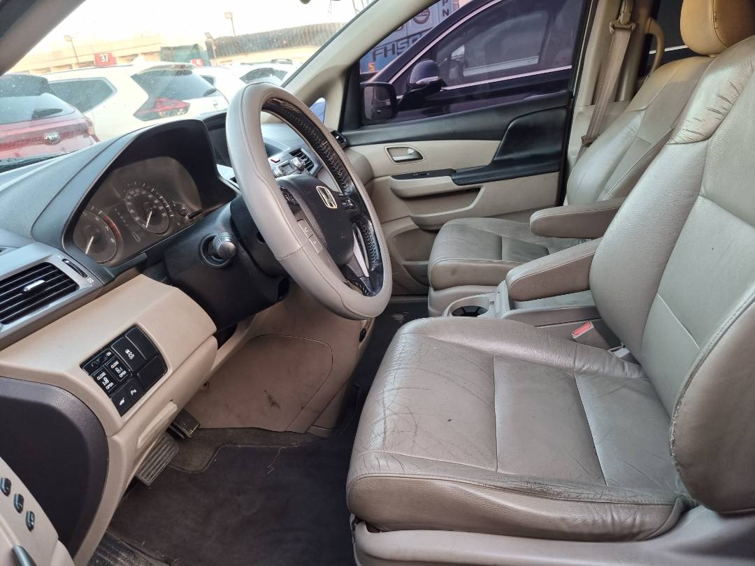 2013 HONDA ODYSSEY — 327248 KM — Lot 215478 — Ind. 12 - Marhaba Auctions Used Cars - Image 6