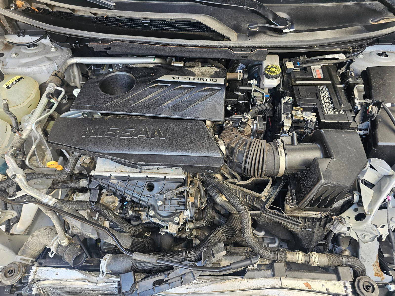 NISSAN ROGUE 2023 - Marhaba Auction Used Cars - Image 12