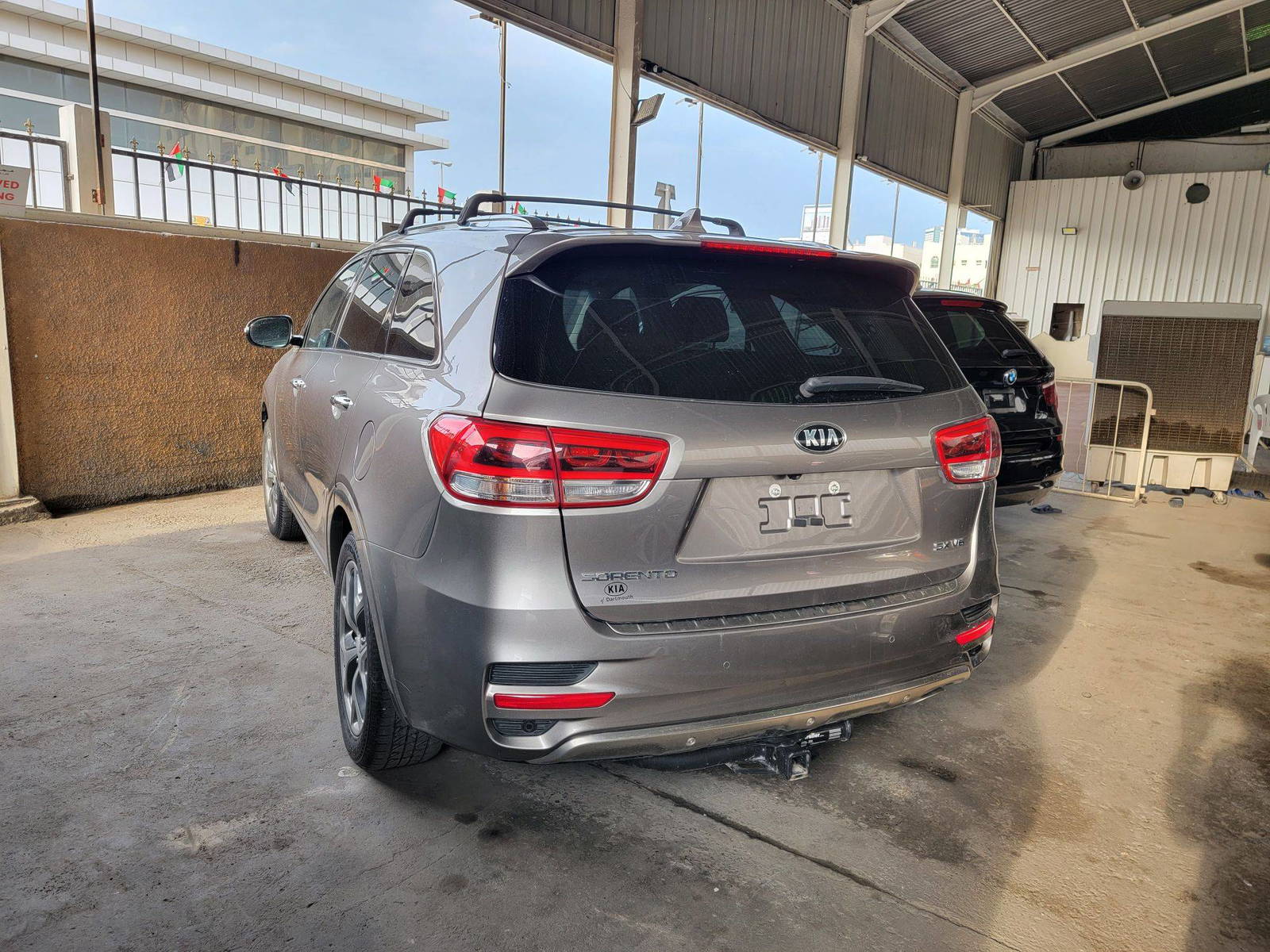 KIA SORENTO 2017 - Marhaba Auction Used Cars - Image 5