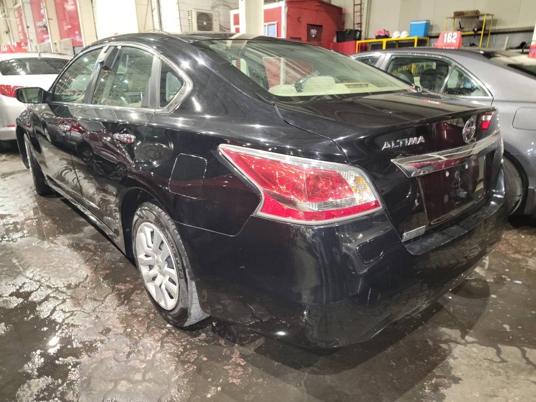 2015 NISSAN ALTIMA — 130932 Miles — Lot 193053 - Marhaba Auctions Used Cars - Image 3