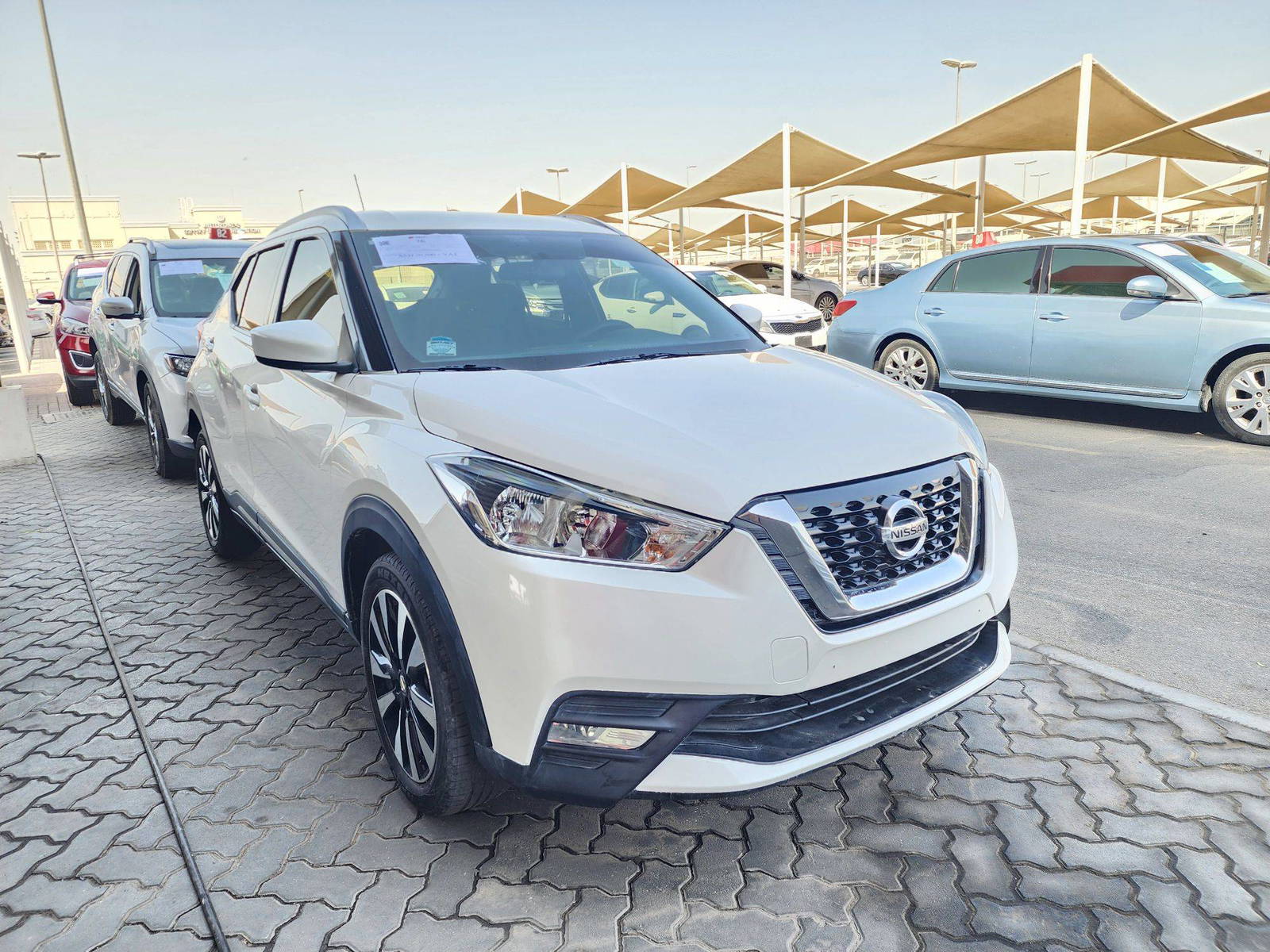 2018 NISSAN KICKS — 104986 KM — Lot 215487 — Souq - Marhaba Auctions Used Cars - Image 4