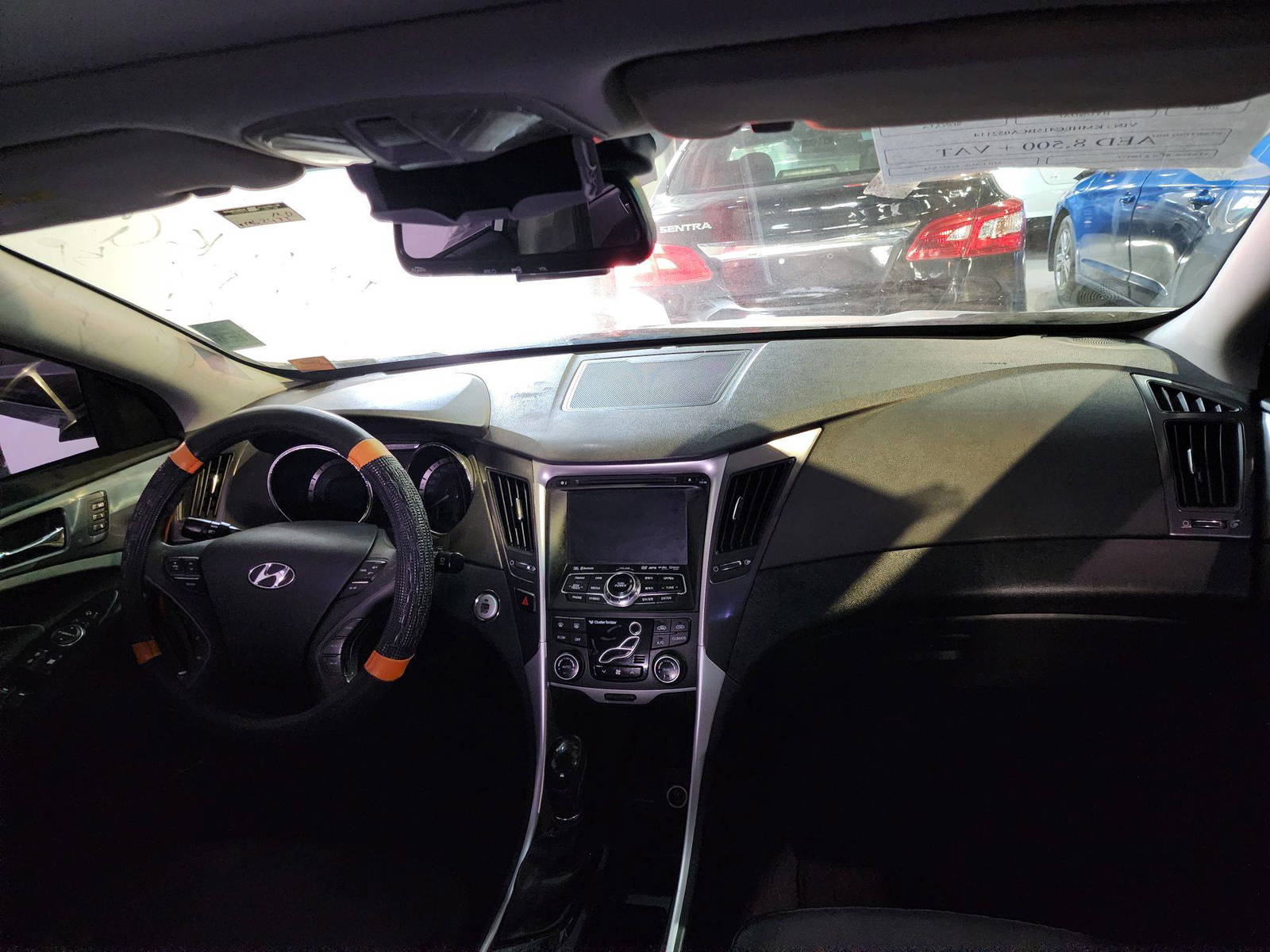 2012 HYUNDAI SONATA — 62433 KM — Lot 52114 — Al Quoz - Marhaba Auctions Used Cars - Image 6