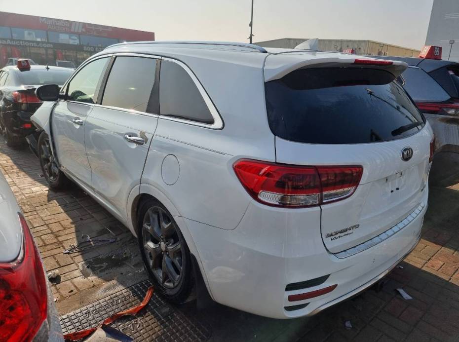 KIA SORENTO 2016 - Marhaba Auction Used Cars - Image 10