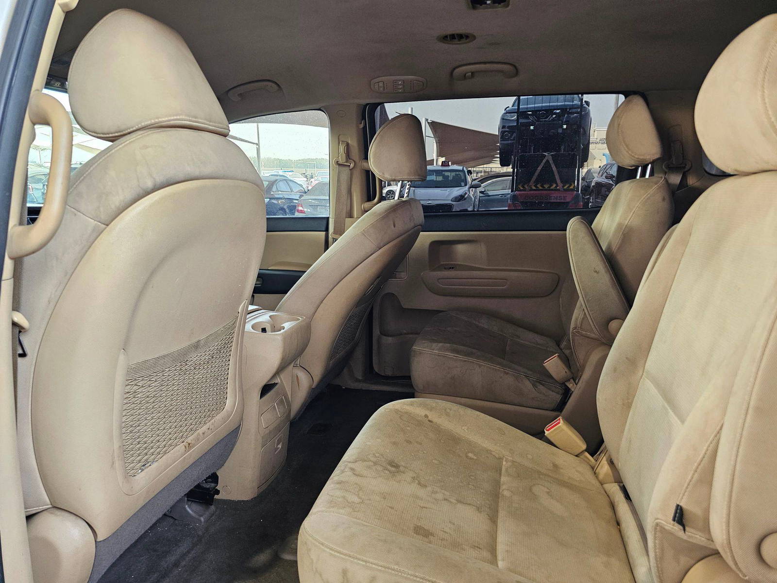 2015 KIA SEDONA — 146806 Miles — Lot 6039833 — Main - Marhaba Auctions Used Cars - Image 6