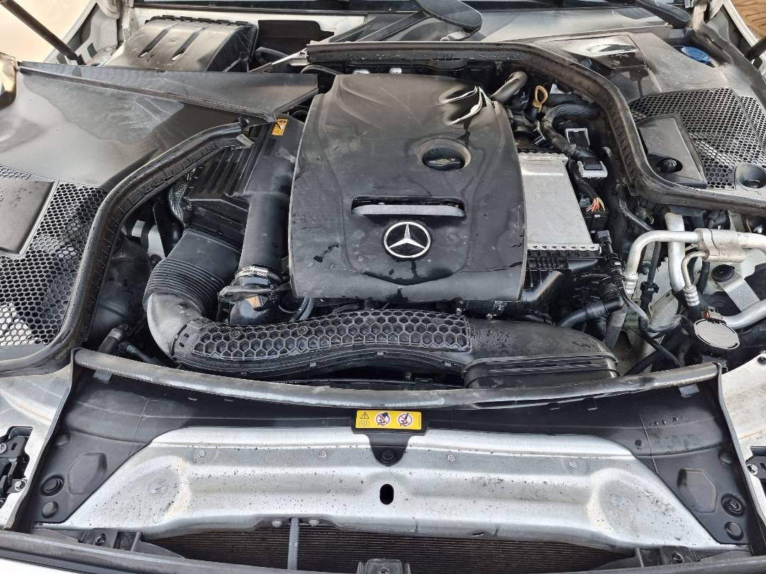 2018 MERCEDES BENZ C300 — 98420 Miles — Lot 215487 — Ind. 12 - Marhaba Auctions Used Cars - Image 11