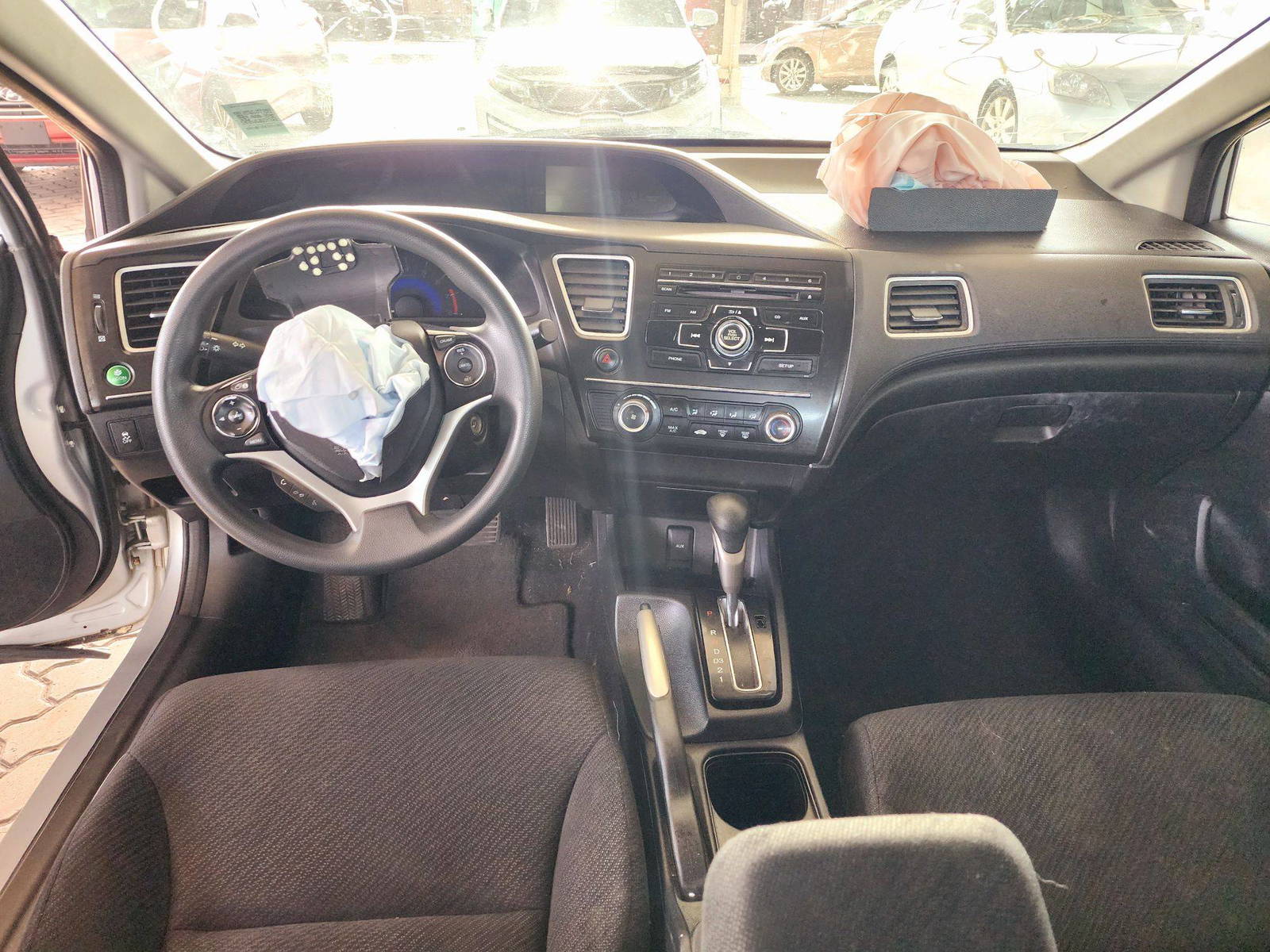 2013 HONDA CIVIC — 117125 Miles — Lot 70402144 — Souq - Marhaba Auctions Used Cars - Image 7