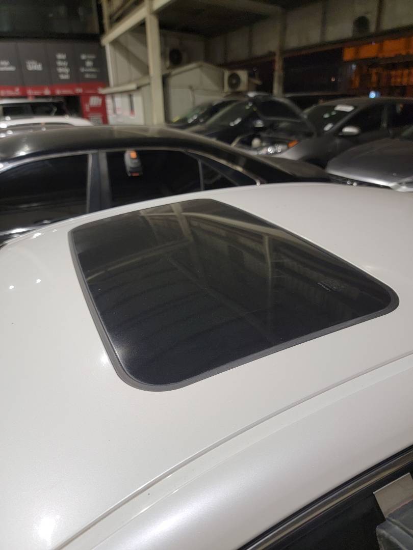 2008 LEXUS IS 250 — 179454 Miles — Lot 76841334 — Main - Marhaba Auctions Used Cars - Image 6