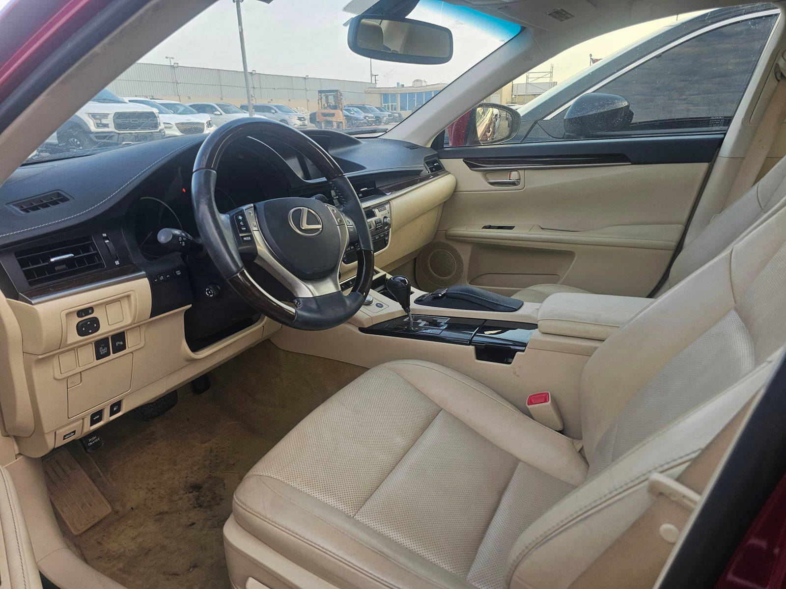 LEXUS ES 350 2015 - Marhaba Auction Used Cars - Image 9