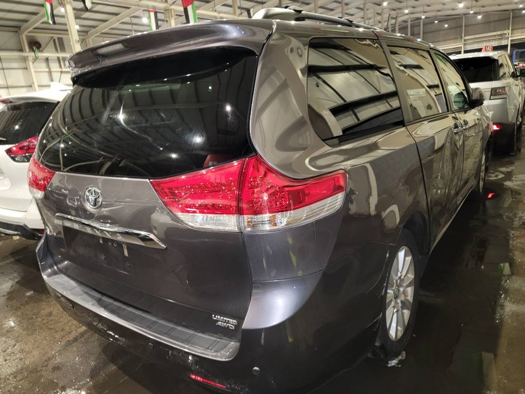 2011 TOYOTA SIENNA — 168116 Miles — Lot 37434873 - Marhaba Auctions Used Cars - Image 4