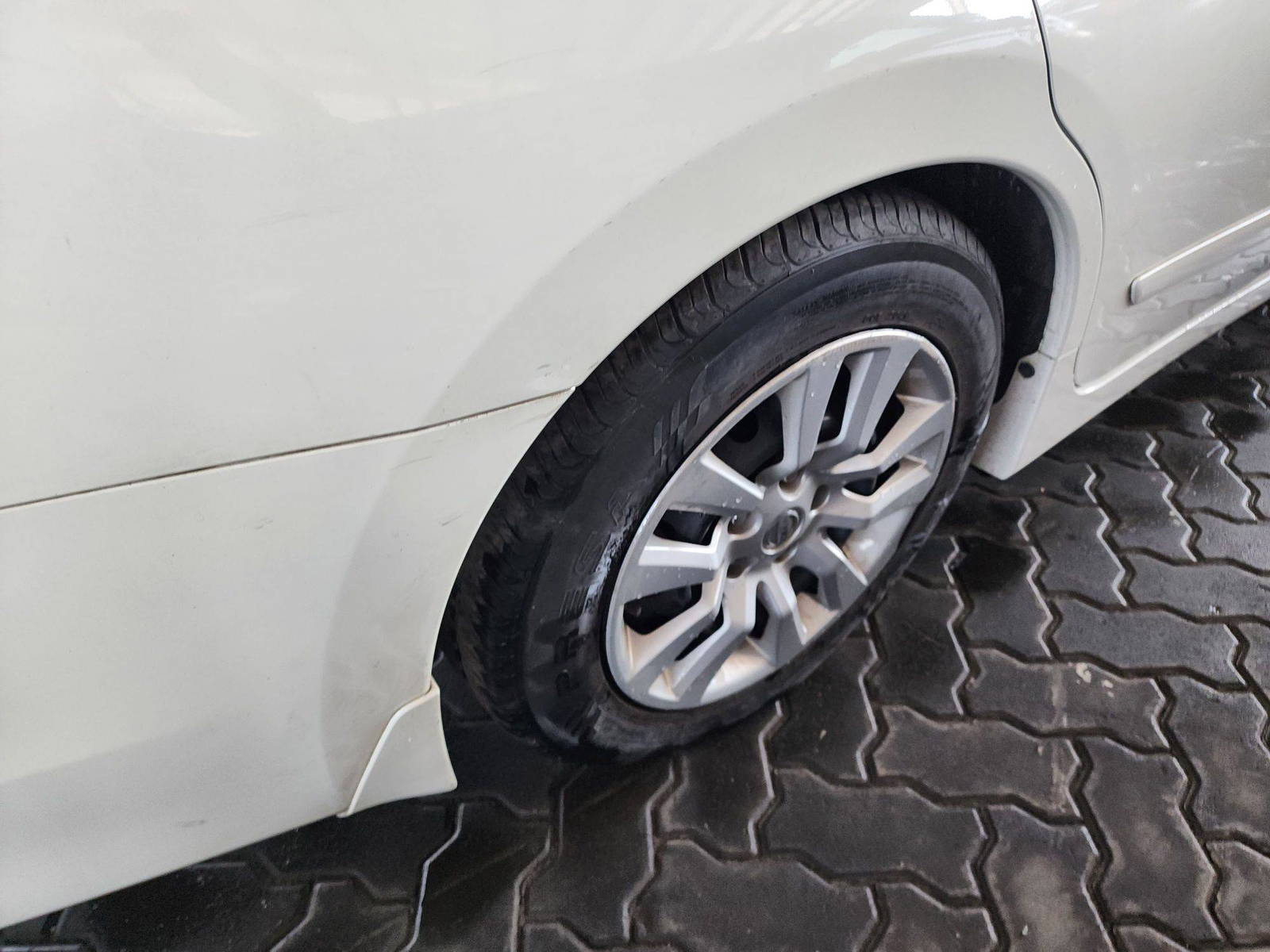 2016 NISSAN ALTIMA — 90034 Miles — Lot 68600403 - Marhaba Auctions Used Cars - Image 4