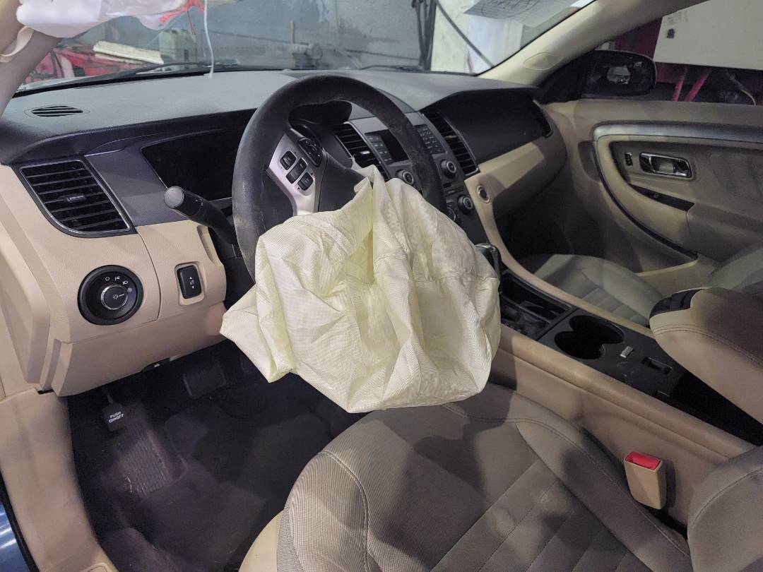 2018 FORD TAURUS — 154180 Miles — Lot 83JG112297 — Souq - Marhaba Auctions Used Cars - Image 8