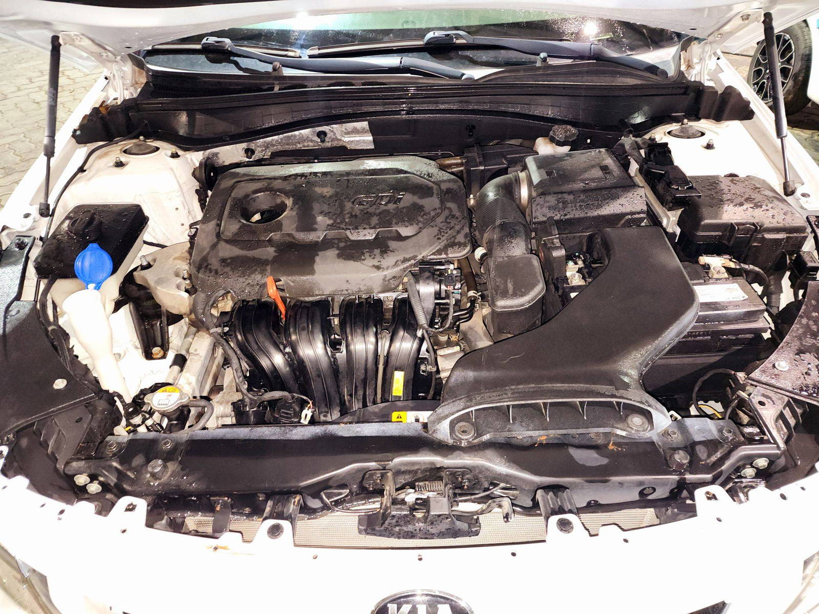 2017 KIA OPTIMA — 130051 Miles — Lot 59027834 — Souq - Marhaba Auctions Used Cars - Image 11