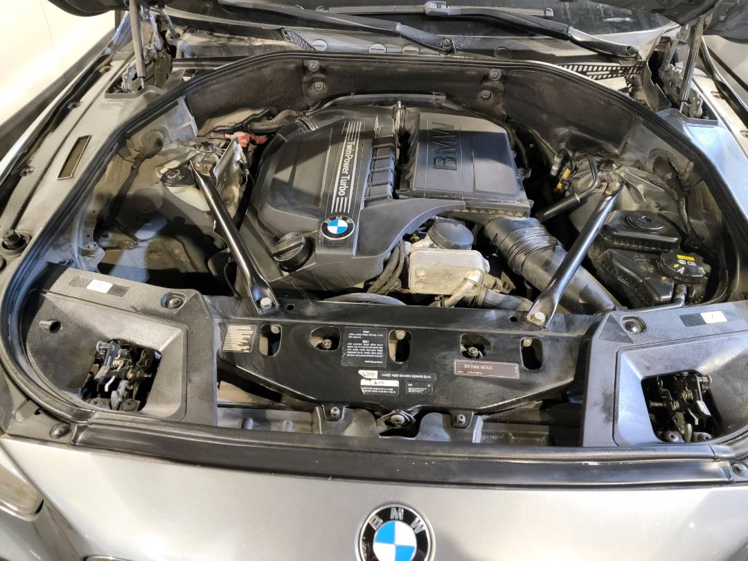 2011 BMW 535i GT — 227905 KM — Lot C351371 — Main - Marhaba Auctions Used Cars - Image 12