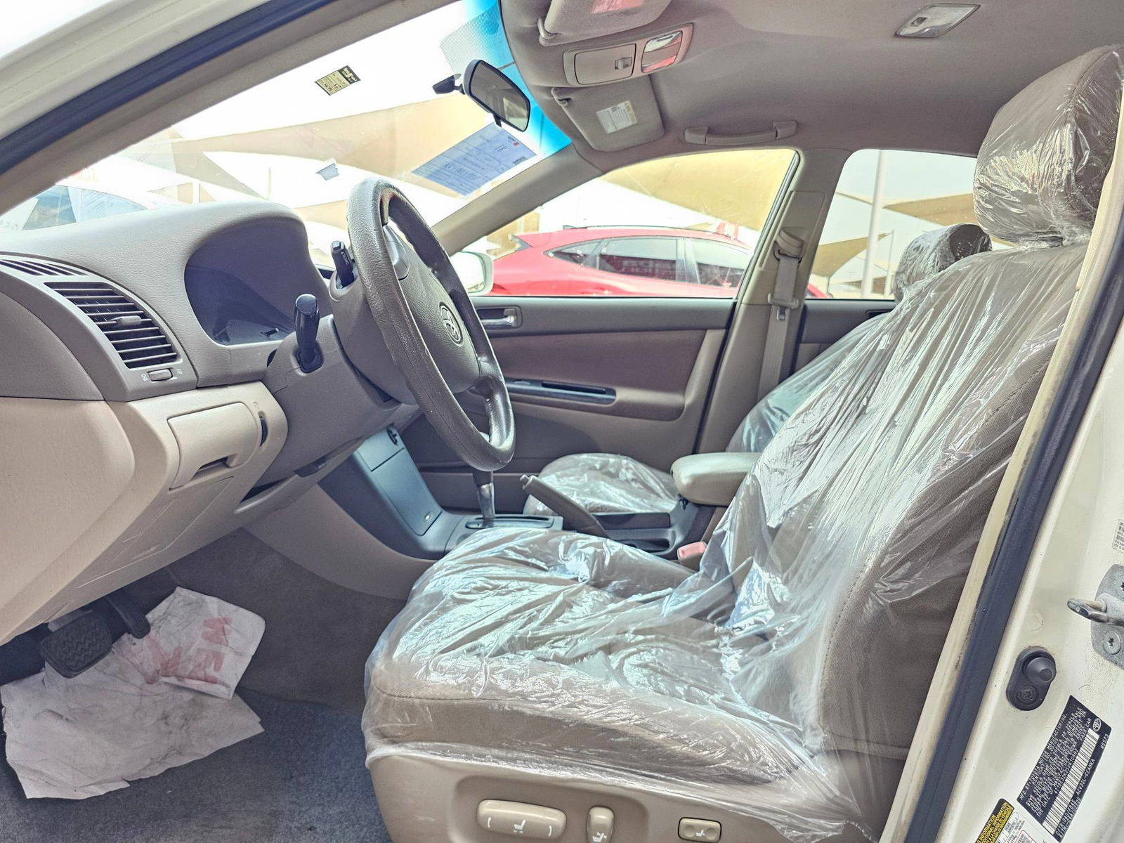 2005 TOYOTA CAMRY — 265289 Miles — Lot 25U610892 — Souq - Marhaba Auctions Used Cars - Image 8