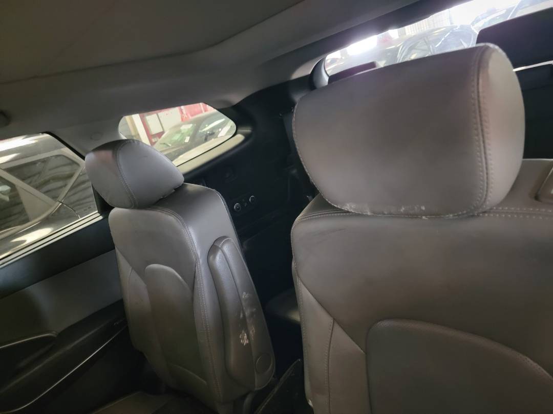 2018 HYUNDAI SANTA FE — 147578 Miles — Lot U293988 — Main - Marhaba Auctions Used Cars - Image 12