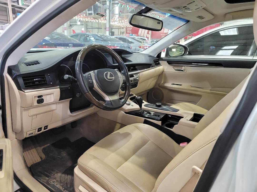 2013 LEXUS ES 350 — 218105 Miles — Lot D2025839 — Main - Marhaba Auctions Used Cars - Image 6