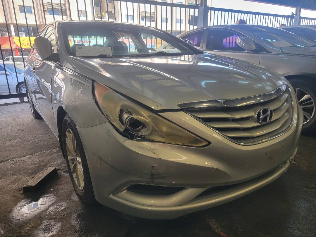 2011 HYUNDAI SONATA — 193234 Miles — Lot C2BH122672 — Main - Marhaba Auctions Used Cars - Image 4