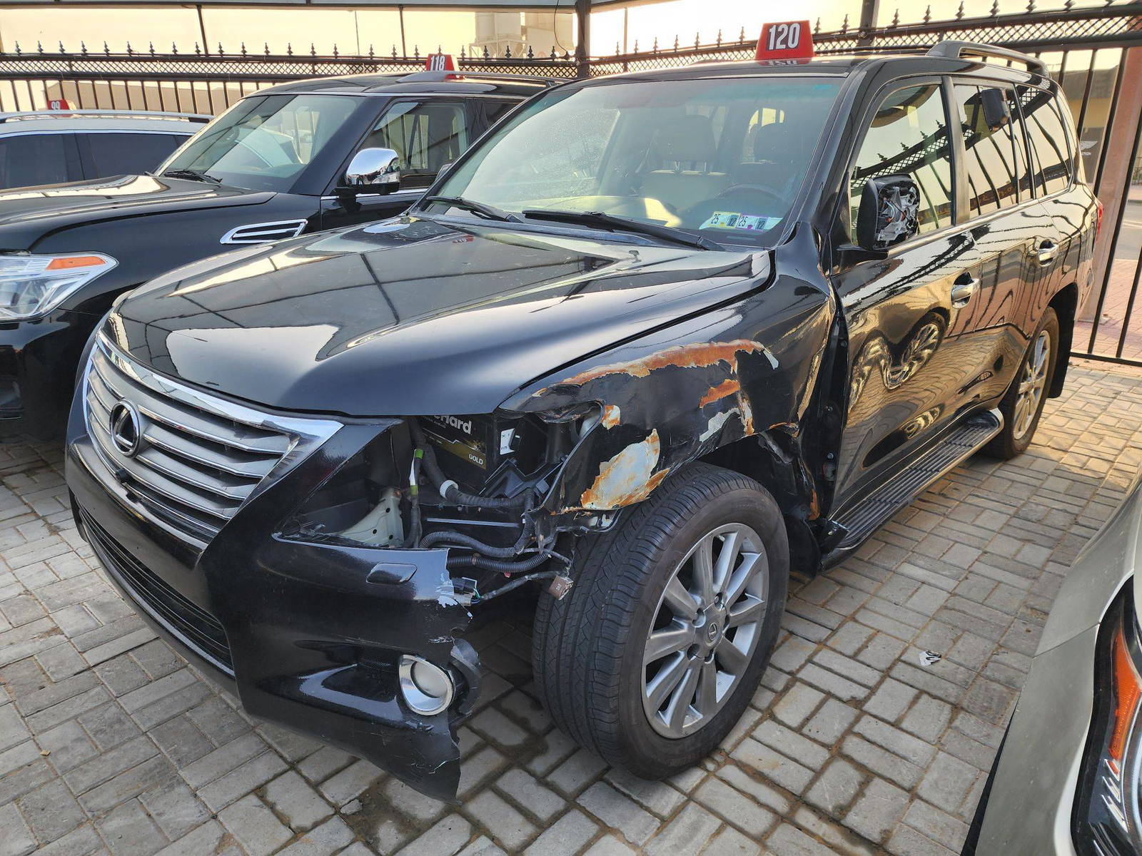 LEXUS LX 570 2010 - Marhaba Auction Used Cars - Image 3