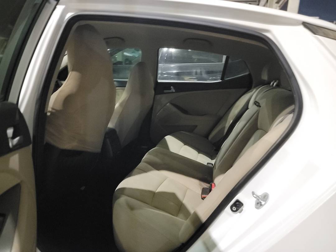 2015 KIA OPTIMA — 88522 Miles — Lot 080357 — Main - Marhaba Auctions Used Cars - Image 6