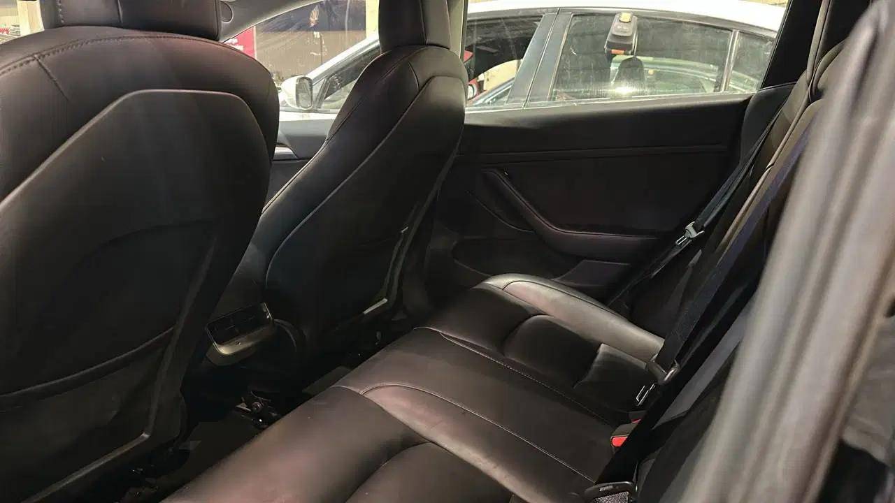2023 TESLA MODEL 3 — 62961 KM — Lot 5PC885092 — Main - Marhaba Auctions Used Cars - Image 9