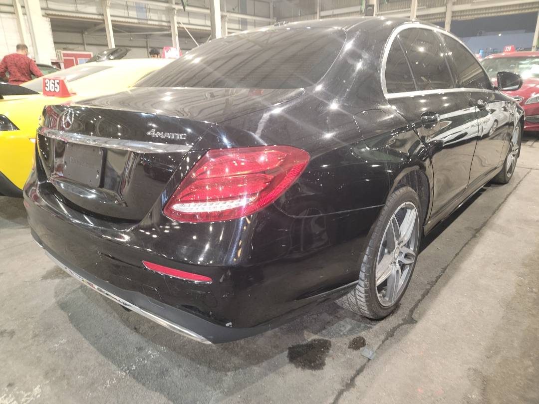 2017 MERCEDES BENZ E-300 — 82452 Miles — Lot A035448 - Marhaba Auctions Used Cars - Image 4