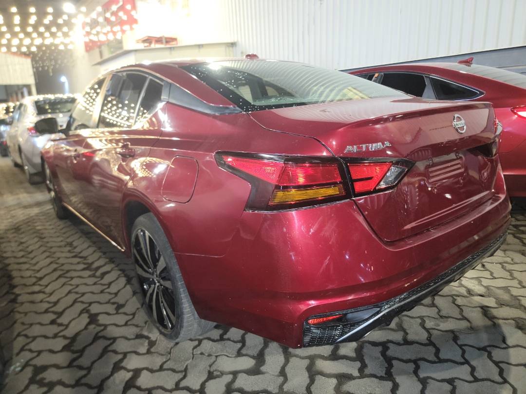 2019 NISSAN ALTIMA — 57947 KM — Lot C185173 - Marhaba Auctions Used Cars - Image 3