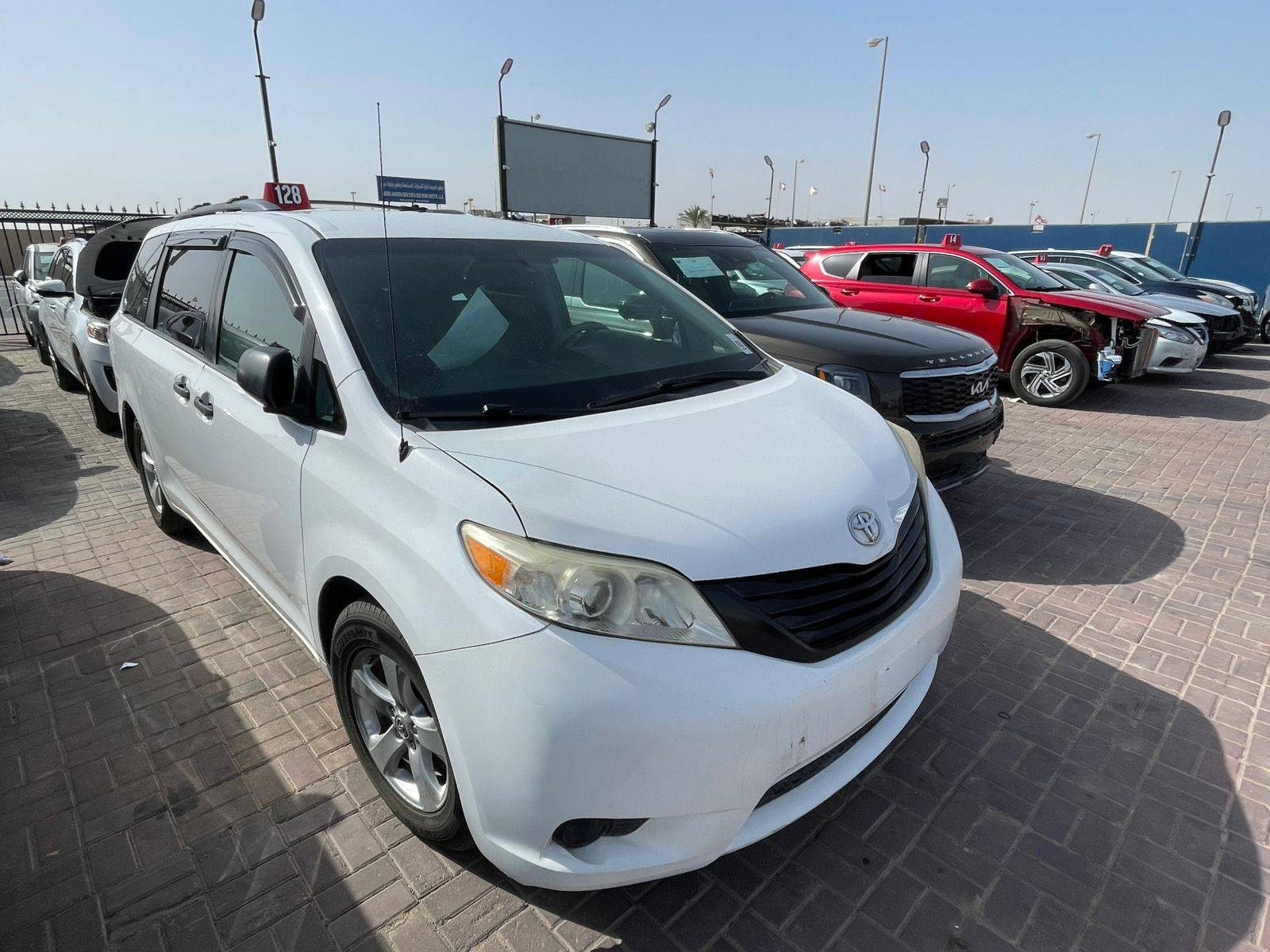TOYOTA SIENNA 2012 - Marhaba Auction Used Cars - Image 4