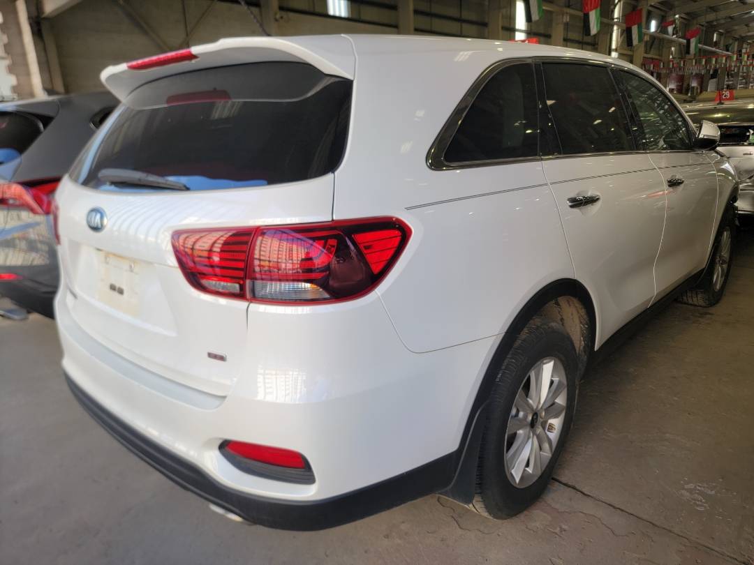 2020 KIA SORENTO — 121180 Miles — Lot 40379466 — Main - Marhaba Auctions Used Cars - Image 3