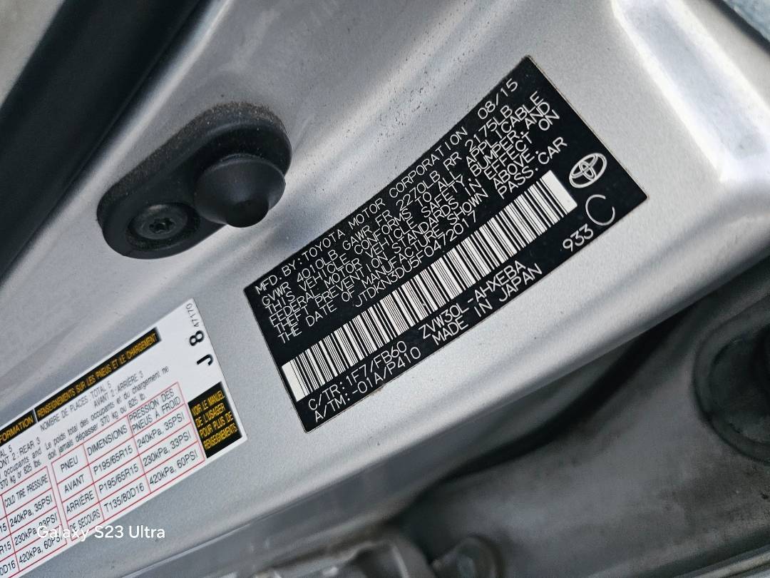 2015 TOYOTA PRIUS — 144250 Miles — Lot F0472017 — Souq - Marhaba Auctions Used Cars - Image 9