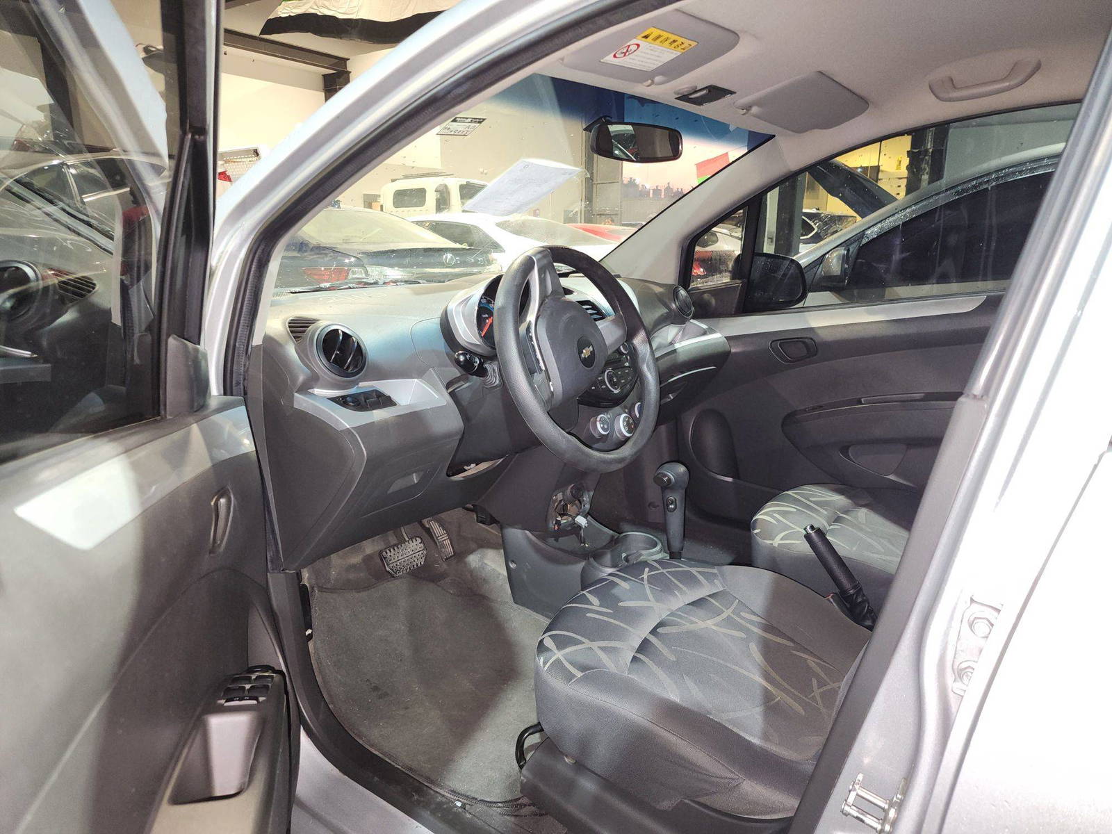 2014 CHEVROLET SPARK — 109003 KM — Lot 500704 — Souq - Marhaba Auctions Used Cars - Image 8