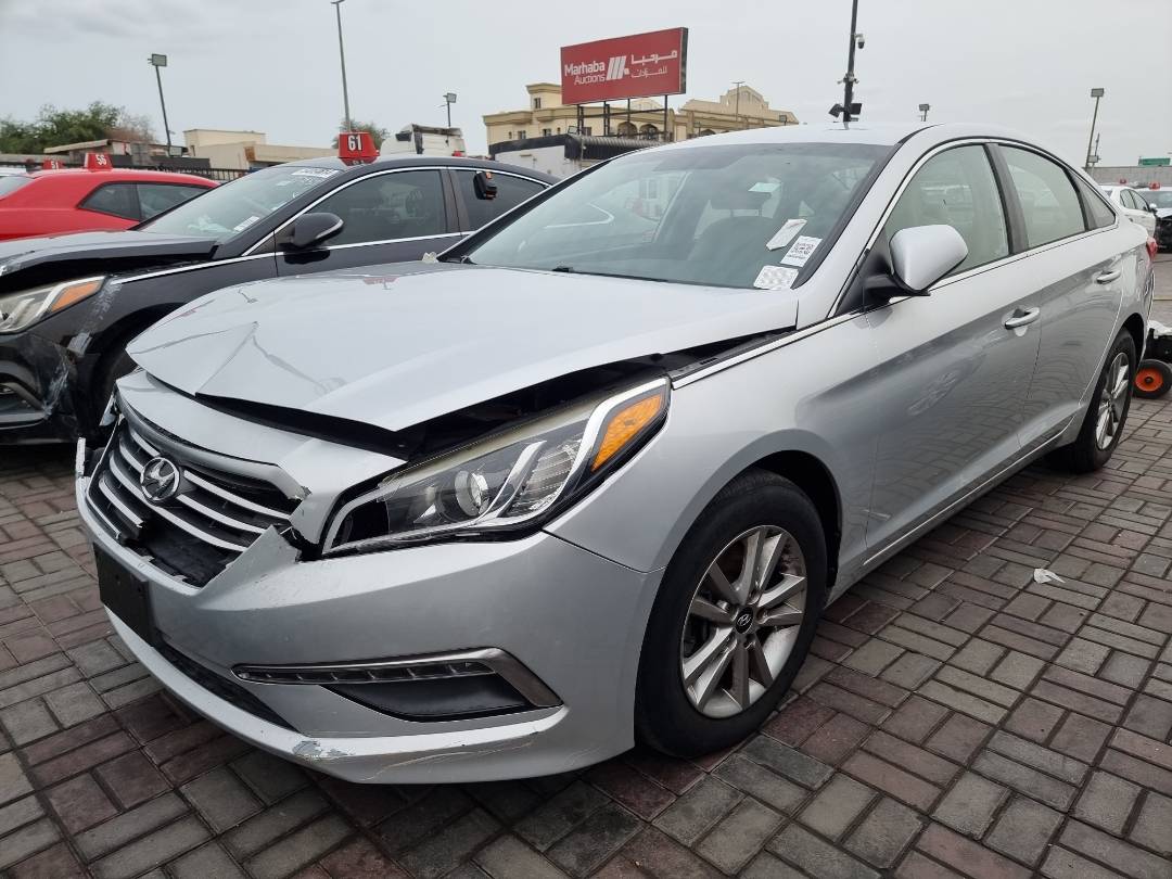 2015 HYUNDAI SONATA — 107781 Miles — Lot 215487 — Ind. 12 - Marhaba Auctions Used Cars - Image 4