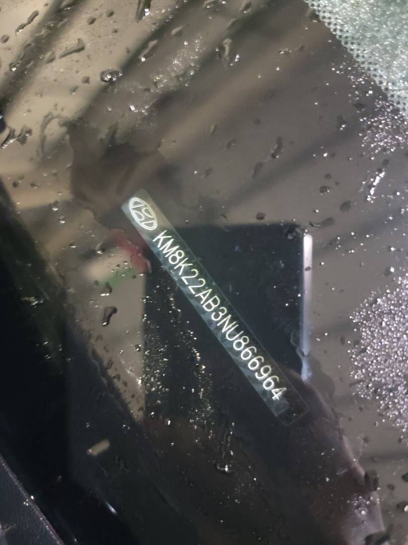 2022 HYUNDAI KONA — 40214 Miles — Lot U866964 — Souq - Marhaba Auctions Used Cars - Image 9