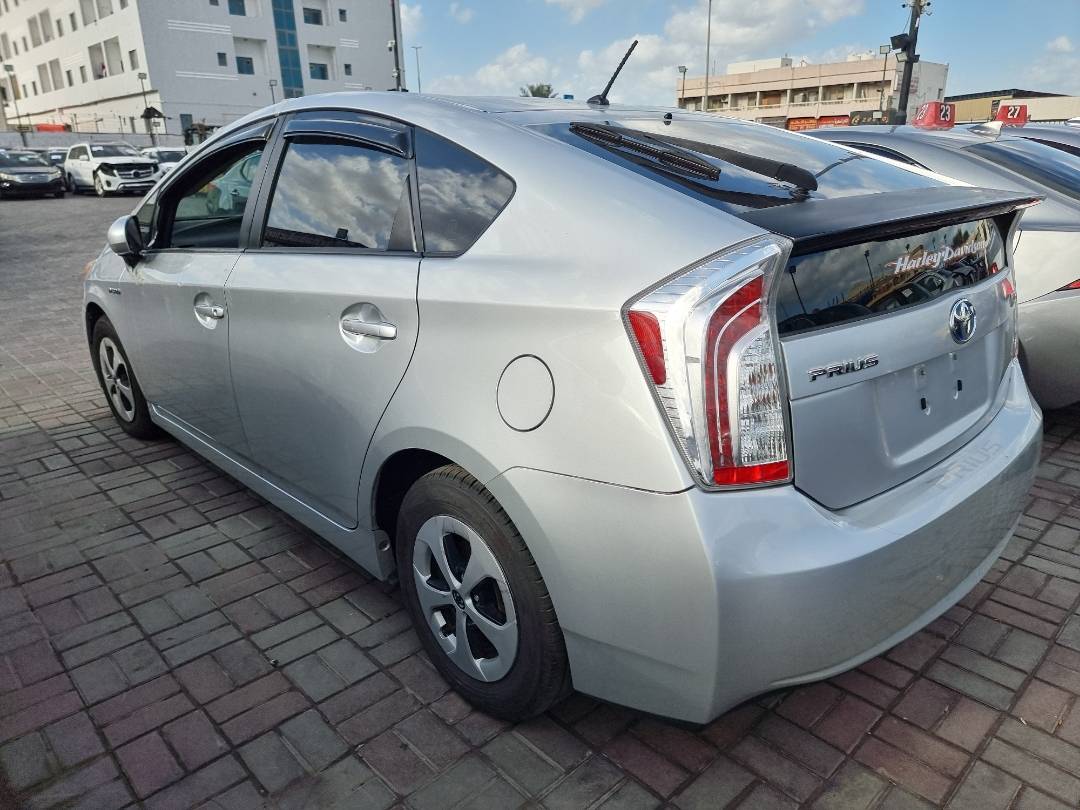 2012 TOYOTA PRIUS — 246064 Miles — Lot 42686075 — Main - Marhaba Auctions Used Cars - Image 5