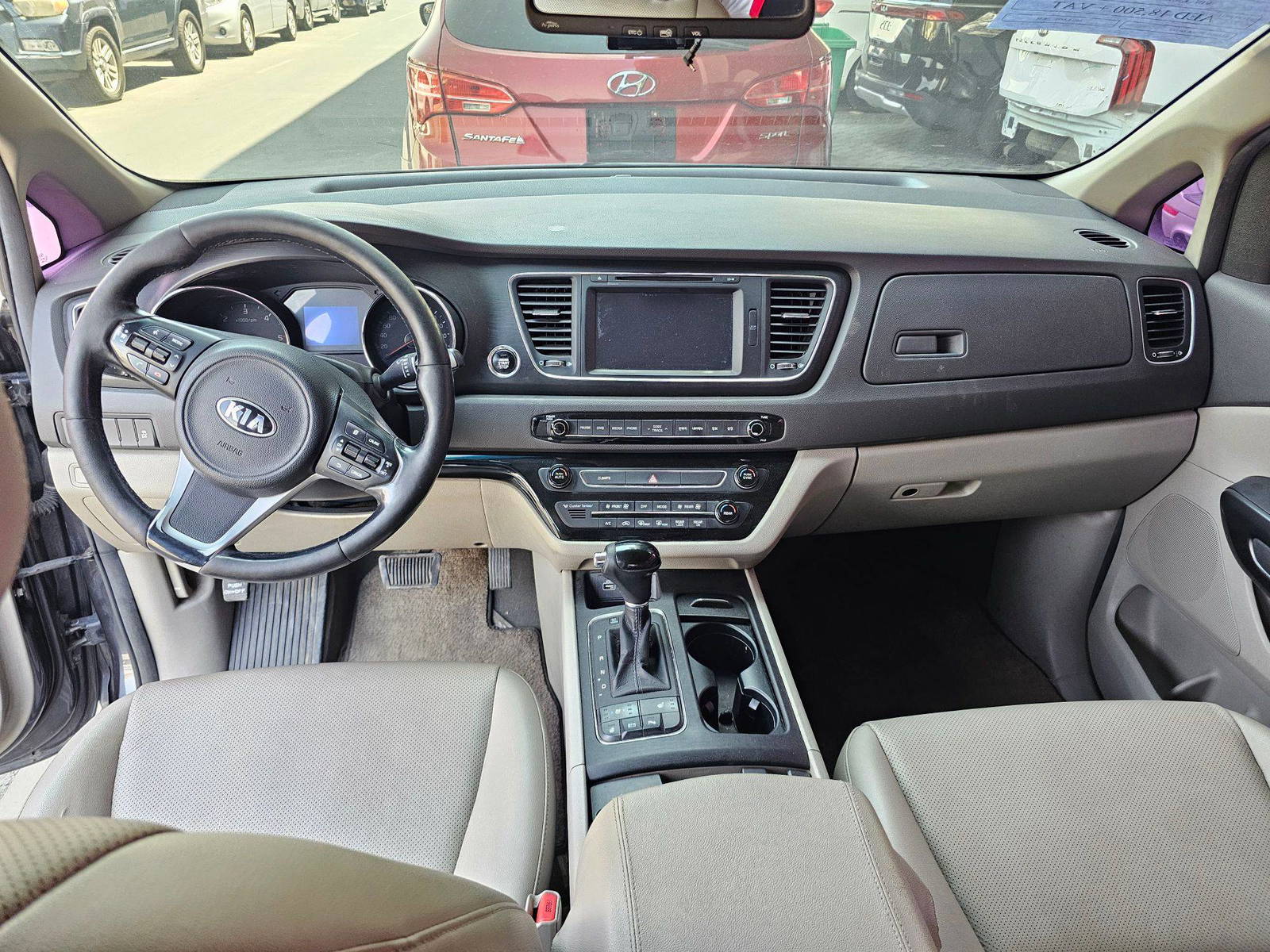 2016 KIA CARNIVAL LX — 127350 KM — Lot GS221554 — Souq - Marhaba Auctions Used Cars - Image 8