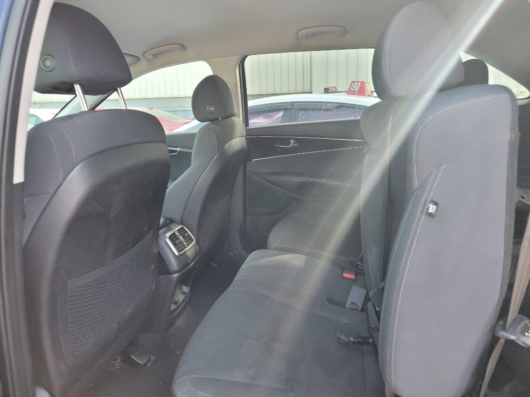 KIA SORENTO 2018 - Marhaba Auction Used Cars - Image 6