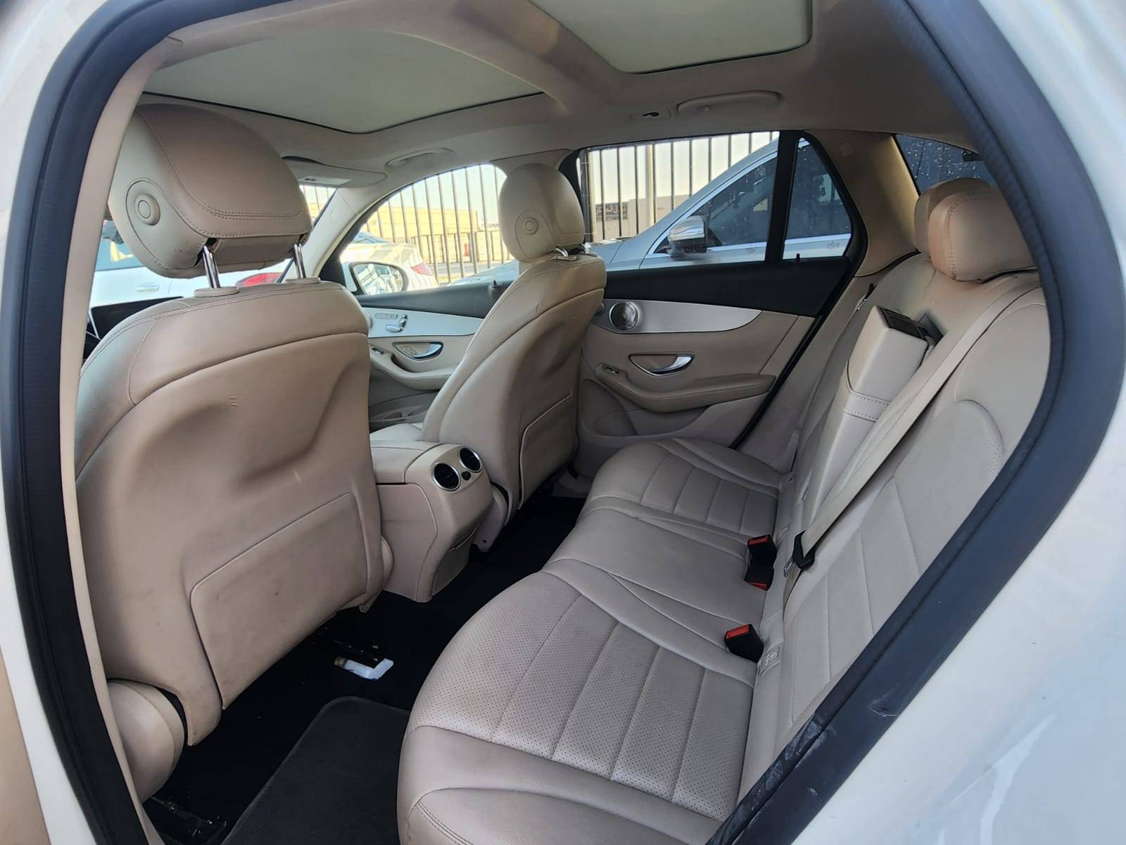 MERCEDES BENZ GLC 350E 2019 - Marhaba Auction Used Cars - Image 6