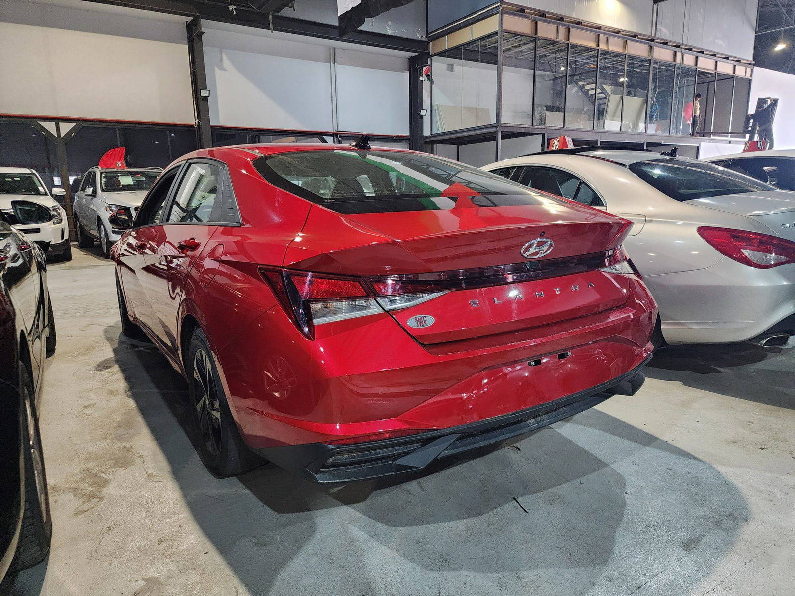 2022 HYUNDAI ELANTRA — 53985 Miles — Lot 72068 — Main - Marhaba Auctions Used Cars - Image 3