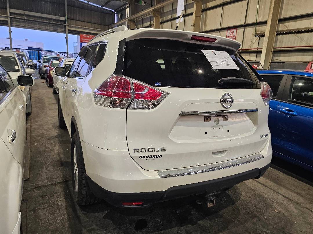 NISSAN ROGUE