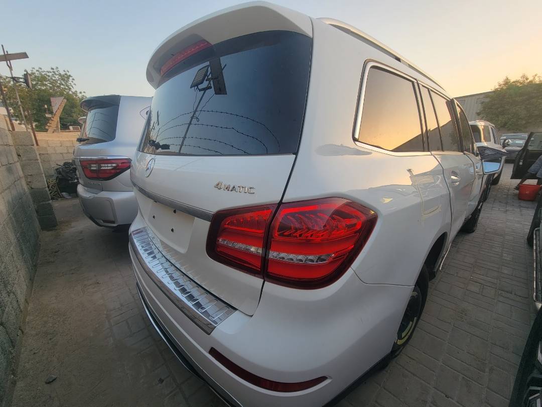 2017 MERCEDES BENZ GLS 450 — 151804 Miles — Lot A756100 — Main - Marhaba Auctions Used Cars - Image 4