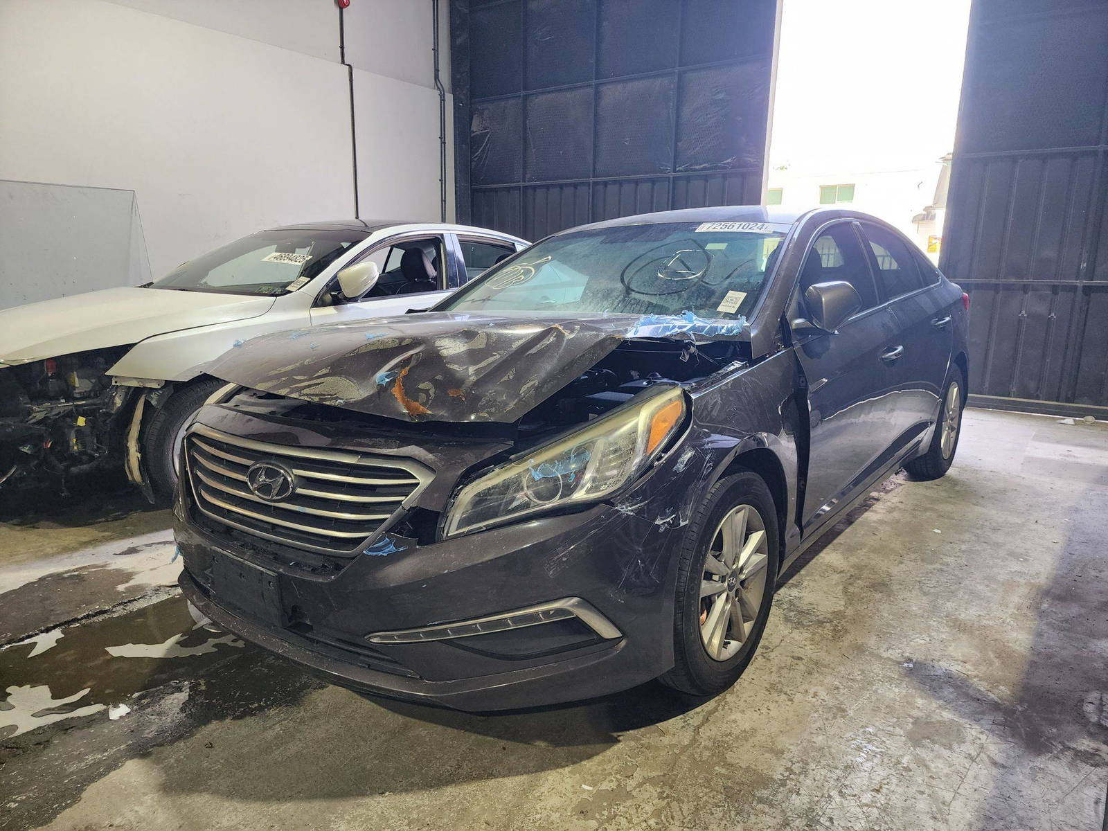 2015 HYUNDAI SONATA — 151330 Miles — Lot 72561024 — Al Quoz - Marhaba Auctions Used Cars - Image 6