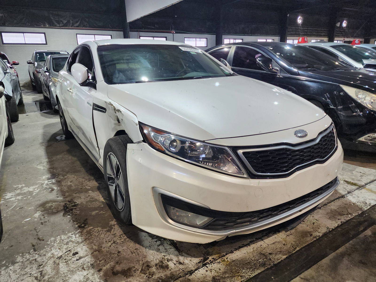 2013 KIA OPTIMA — 200686 Miles — Lot 5057042 — Main - Marhaba Auctions Used Cars - Image 4