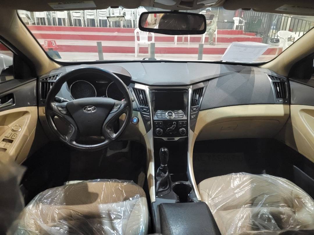 2013 HYUNDAI SONATA — 189012 Miles — Lot DA050958 — Main - Marhaba Auctions Used Cars - Image 8