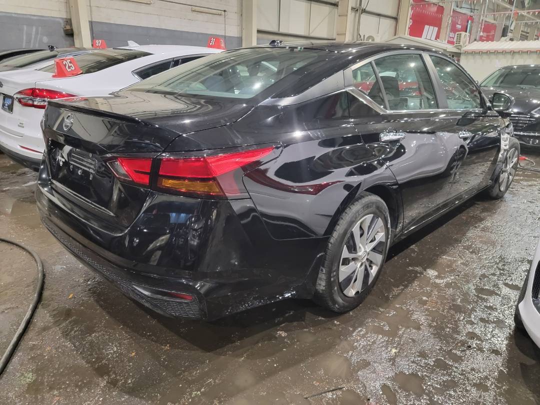 2020 NISSAN ALTIMA — 52660 Miles — Lot C167202 - Marhaba Auctions Used Cars - Image 4