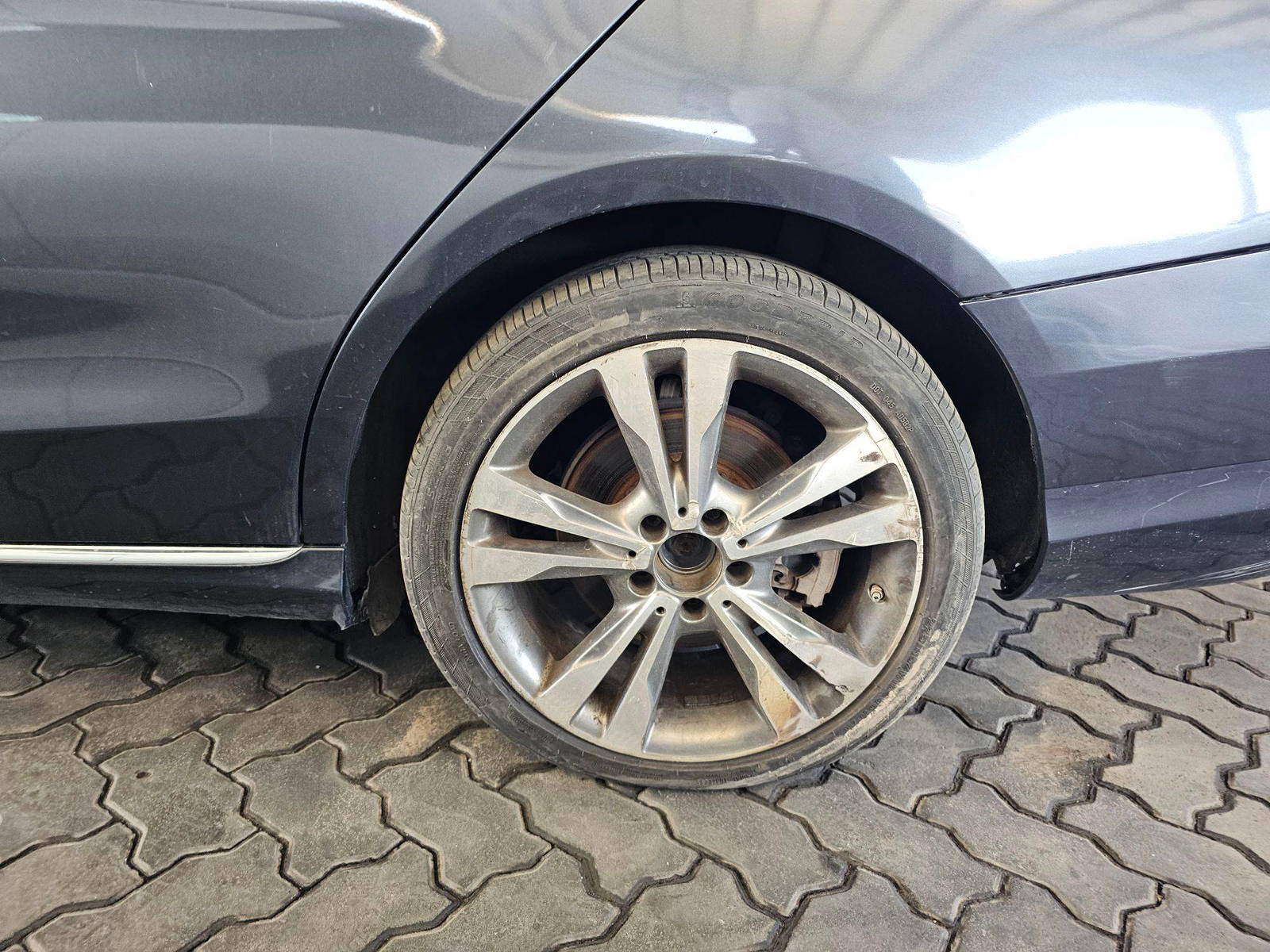 MERCEDES BENZ C300 2015 - Marhaba Auction Used Cars - Image 11