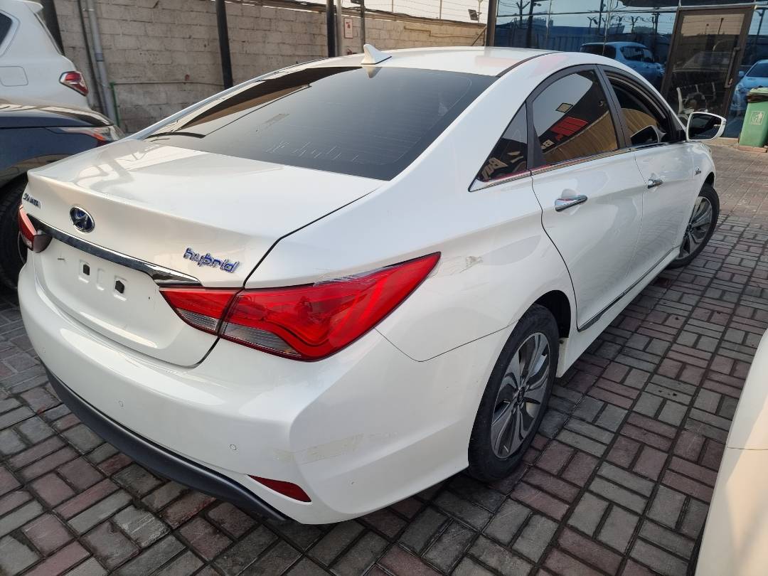 2014 HYUNDAI SONATA — 177255 KM — Lot 215487 — Ind. 12 - Marhaba Auctions Used Cars - Image 4