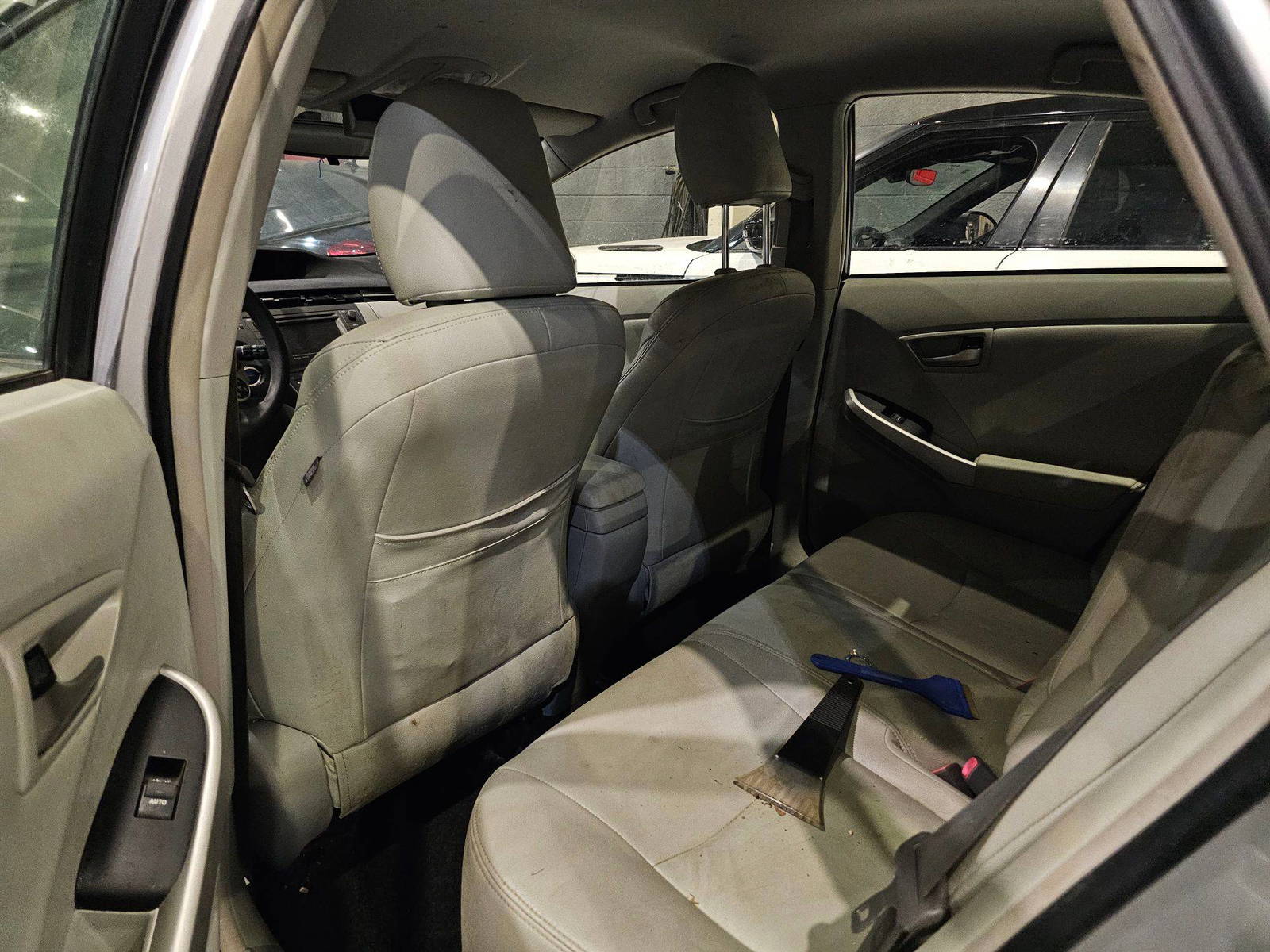 2012 TOYOTA PRIUS — 218327 Miles — Lot 5416689 — Main - Marhaba Auctions Used Cars - Image 7
