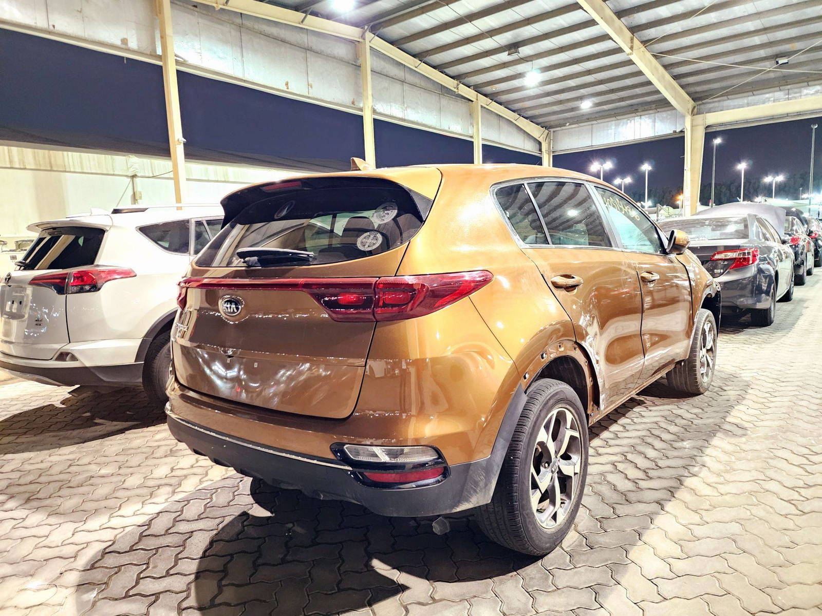 2020 KIA SPORTAGE — 34911 Miles — Lot M3AC8L7812543 — Souq - Marhaba Auctions Used Cars - Image 3